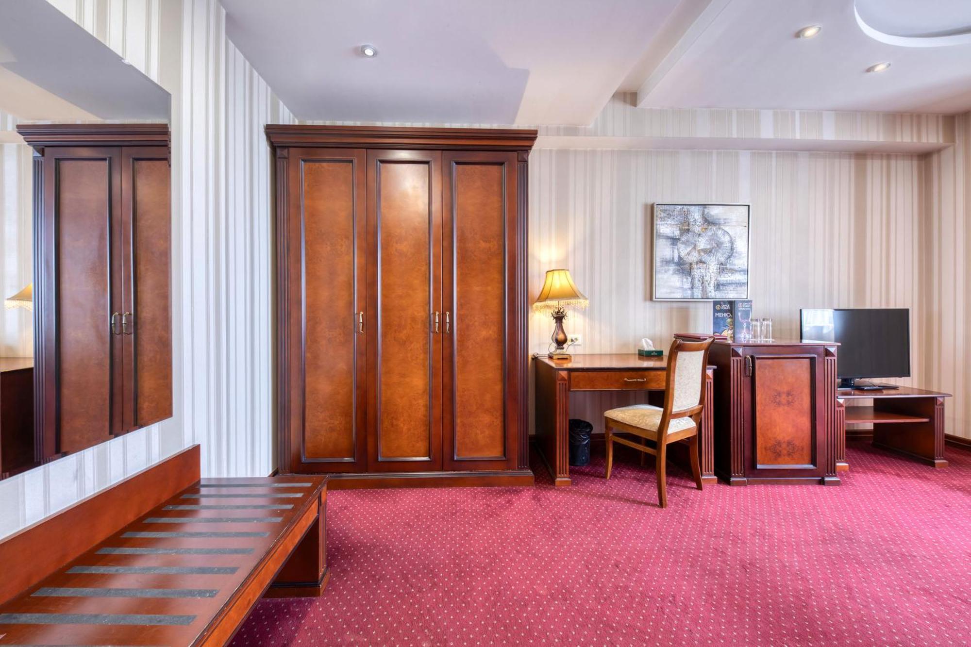 Spa Hotel Grace Forum Jerevan Pokoj fotografie