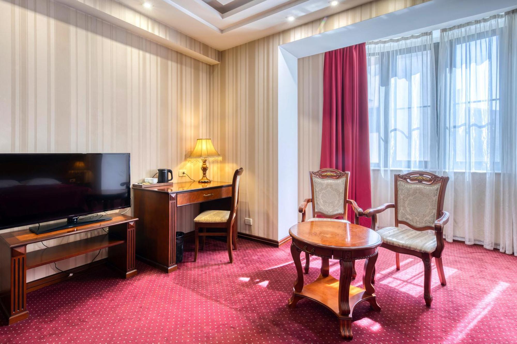 Spa Hotel Grace Forum Jerevan Pokoj fotografie