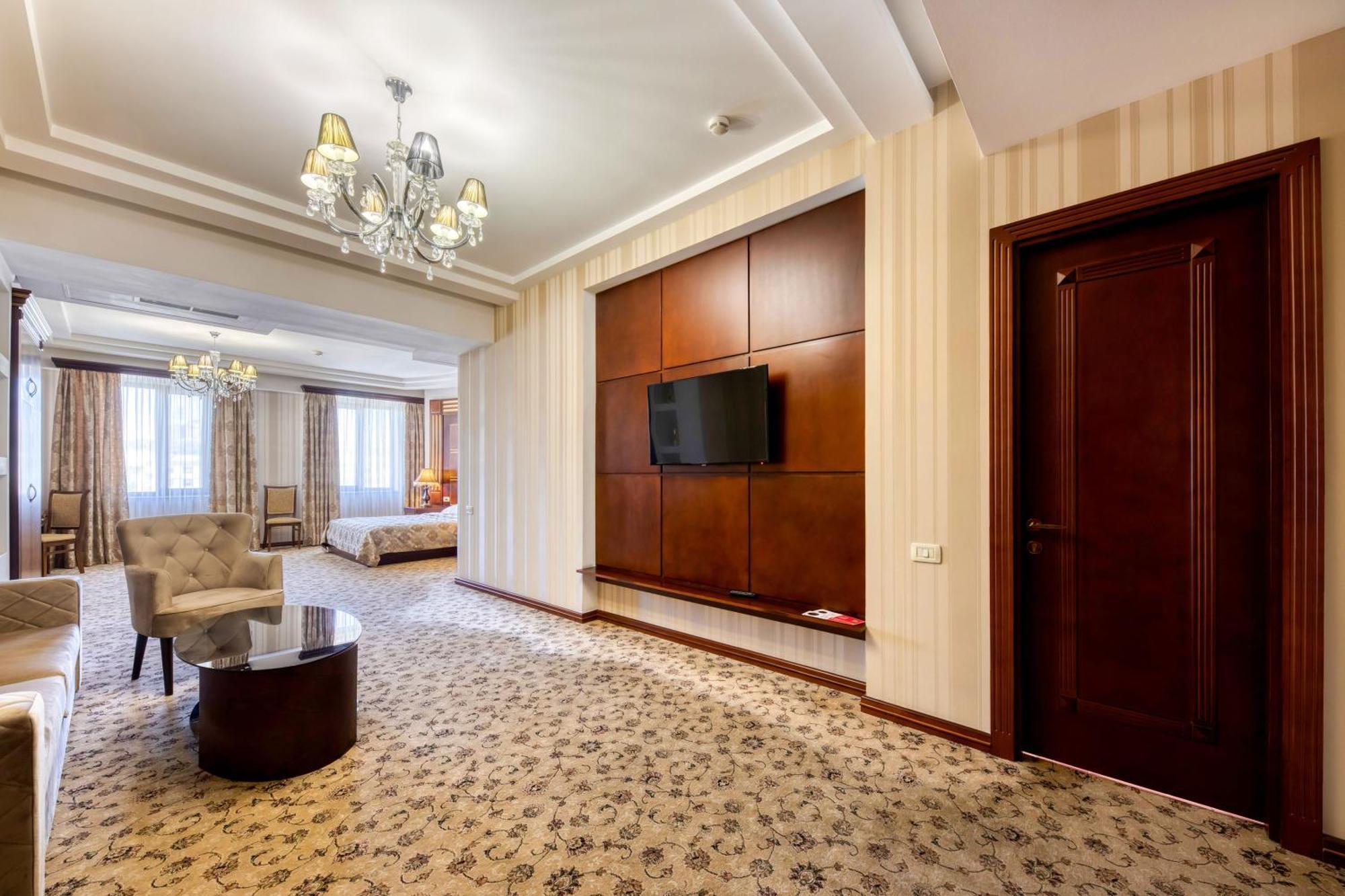 Spa Hotel Grace Forum Jerevan Pokoj fotografie