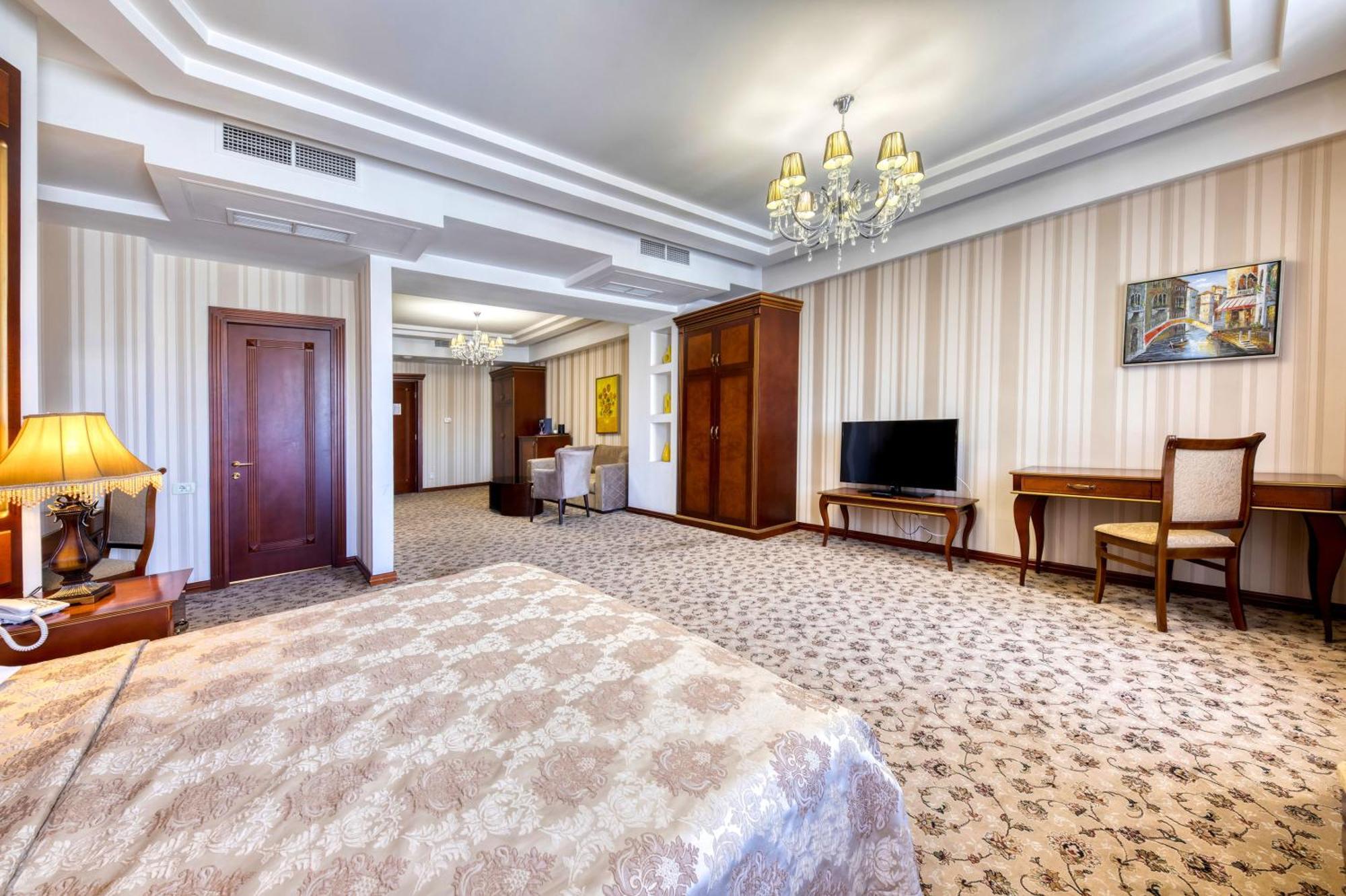 Spa Hotel Grace Forum Jerevan Pokoj fotografie